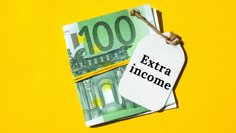 Should I tell my employer about my side hustle?