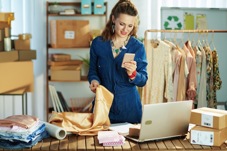 WhatsApp Business app: Using broadcast messages to connect with customers