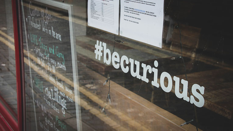 How small businesses can use hashtags on social media