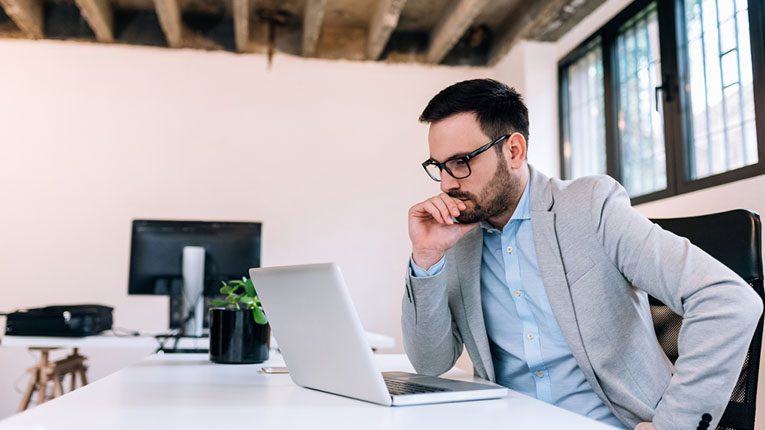 How small business owners can improve their decision-making